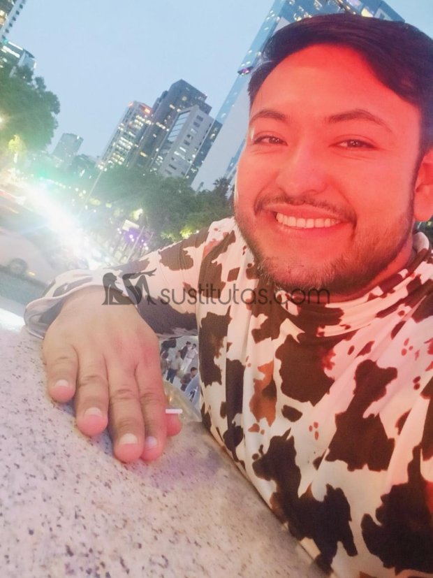 Anuel Gou chapero y gay en Centro