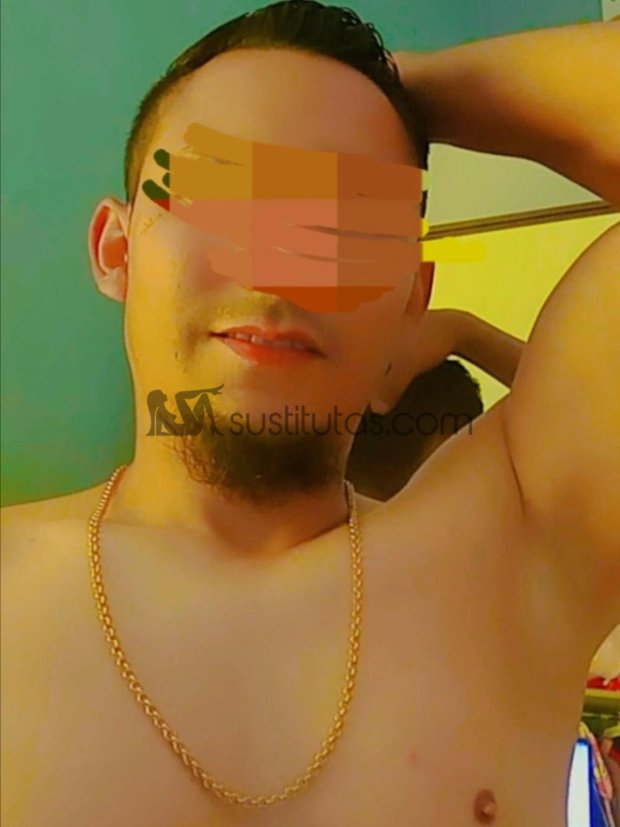 Axel chapero y gay en Monterrey