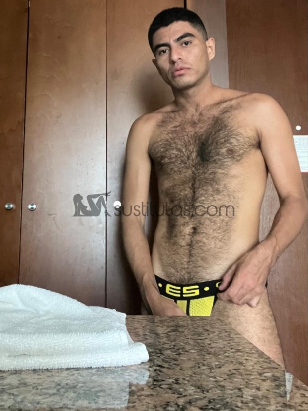 Zinar chapero y gay en Cancun