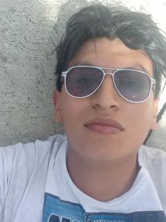 Héctor chapero y gay en León